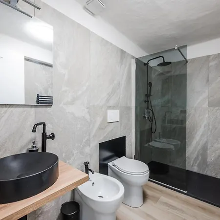 Panzió Maserati House - H24