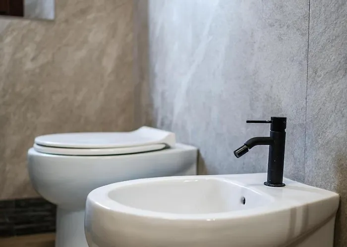 Maserati House - H24 Alojamento de Acomodação e Pequeno-almoço