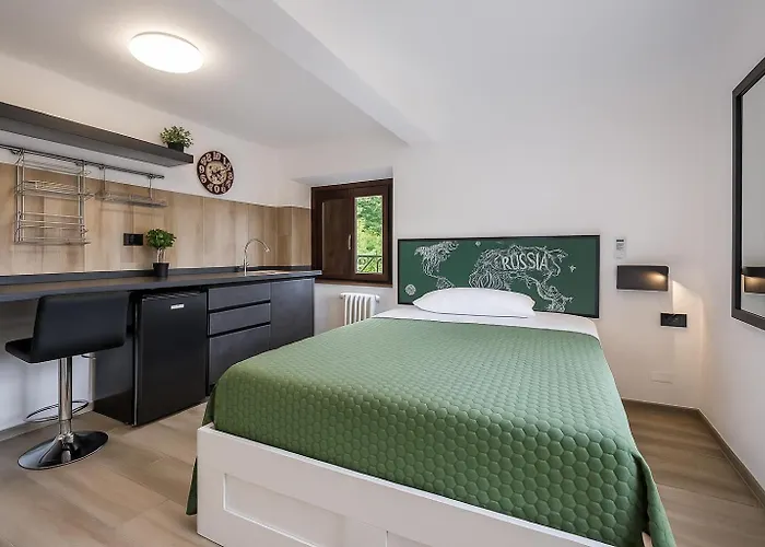 Alojamento de Acomodação e Pequeno-almoço Maserati House - H24 3*